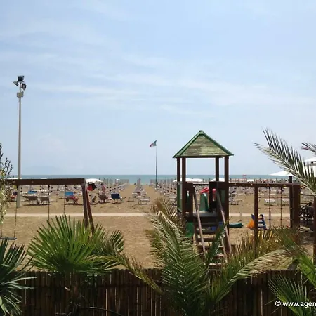 Apartment Lignano Riviera With Nice Furniture Lignano Sabbiadoro